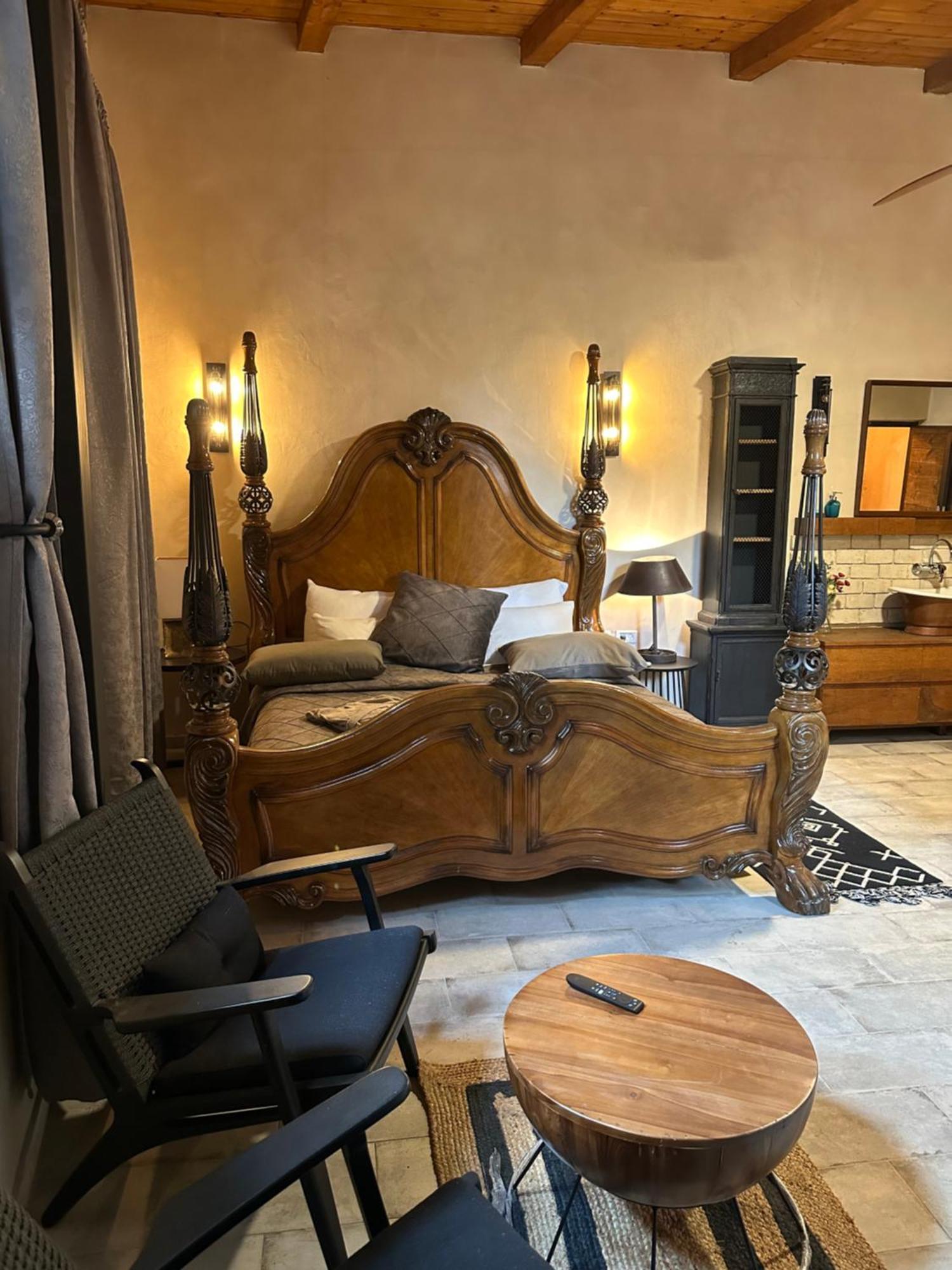 Dona Castle Hotel Tiberias Buitenkant foto